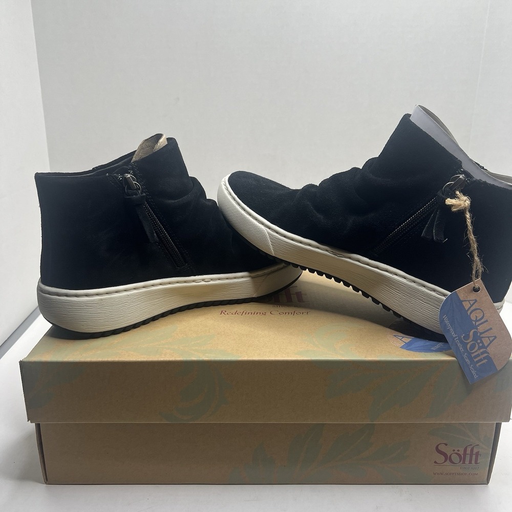 Sofft Waydell Aqua Womenโs 6.5 M Black Waterproof Suede Sneaker Booties NIB